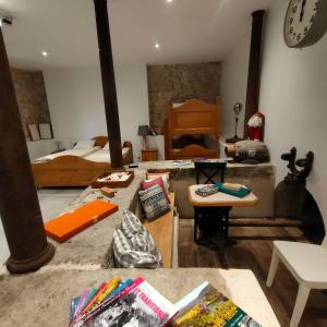 Maisons d'hotes Gites du Longevent Appartement du Moulin Perouges : Suite Familiale Deluxe
