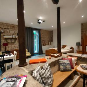 Maisons d'hotes Gites du Longevent Appartement du Moulin Perouges : photos des chambres