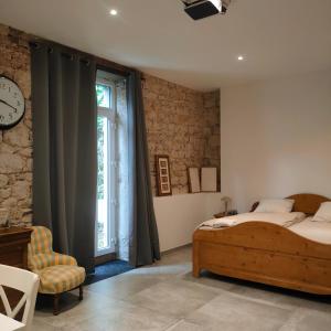 Maisons d'hotes Gites du Longevent Appartement du Moulin Perouges : photos des chambres
