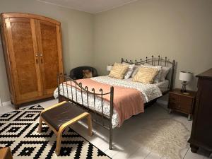 Cherry Tree Cozy Rooms