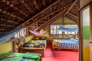 La Casa Mompiche Camping & Dorm