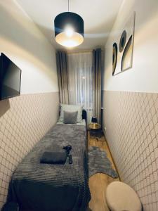 ClickTheFlat Wola Apart Rooms