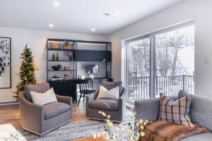 Modern Mont Blanc Ski in Ski out Townhouse