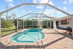 Superb Holiday Villa with a Pool in Bonita Springs - Bonita Shores