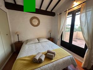 Villas La Roche Bleue - Villa de charme avec vue exceptionnelle bord de mer piscine privee jardin et terrasse : photos des chambres
