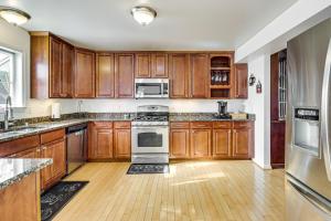 Walk to Lake and Boat Ramp Central Gem in Annapolis