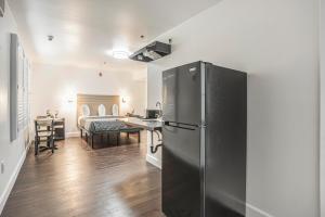 Single Room - Disability Access room in The Greens Hotel on Del Paso