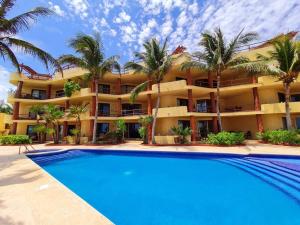 Villa 301, Ground floor, Oceanfront!