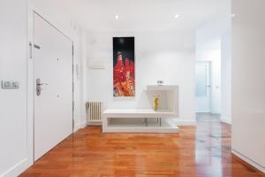 Spacious Refurbished with Parking-3BD 2BT-Retiro