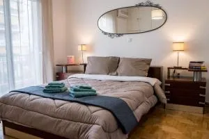 Cozy stay by Flisvos Marina, ATH - Palaión Fáliron