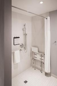 King Suite with Sofa Bed and Roll-In Shower - Disability Access room in Hyatt Place Reno