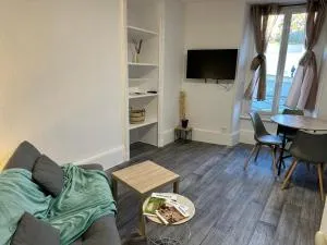 Le MONTLUSPOT - Désertines