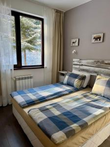 Sweet Apartment Flora Violet 3