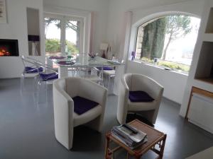 Villas Maison Terral, piscine privee, entre Sarlat et Rocamadour : photos des chambres