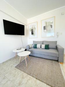 Saavedra 118 5°B by depptö