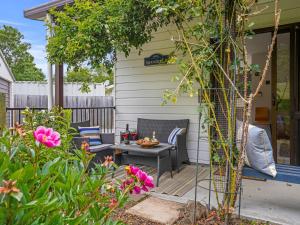 Rose Cottage - Lake Coleridge Holiday Home