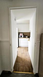 Appartements Gite de France Pool house 3 epis - Gite de France 3 personnes MAE-4641 : photos des chambres