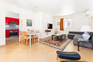 Petite maison avec terrasse - Soleil et Jardin