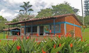 Yarumito Finca Hotel l Cabaña Lirio