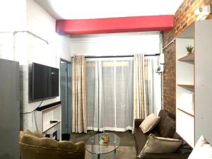 Ojay Homes Studio at Maboneng