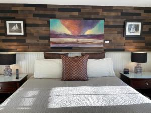 Deluxe King Room room in White Porch Inn