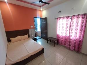 Hiramani Hotel