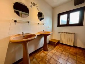 Appartements Le Grand Ours, appartement spacieux avec terrasse : photos des chambres