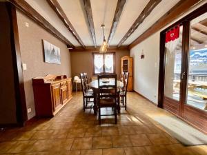 Appartements Le Grand Ours, appartement spacieux avec terrasse : photos des chambres