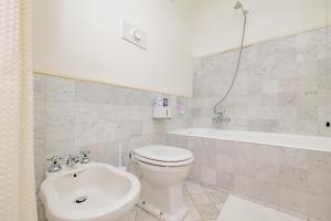 Luxury Naviglio House - 10 min Cathedral