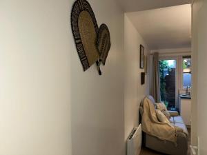 Appartements LeRelaisdOdile - Studio Confort - Proche Hopital - Ideal Couple & Travailleur- Acces Autoroute Rapide : photos des chambres