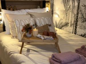 Appartements LeRelaisdOdile - Studio Confort - Proche Hopital - Ideal Couple & Travailleur- Acces Autoroute Rapide : photos des chambres