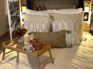 Appartements LeRelaisdOdile - Studio Confort - Proche Hopital - Ideal Couple & Travailleur- Acces Autoroute Rapide : photos des chambres