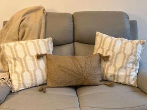 Appartements LeRelaisdOdile - Studio Confort - Proche Hopital - Ideal Couple & Travailleur- Acces Autoroute Rapide : photos des chambres