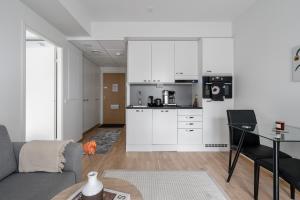 Modern 1BR Apartment in Kaleva next to Tram Line