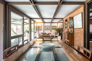 Casa na Marina com piscina churrasqueira e píer