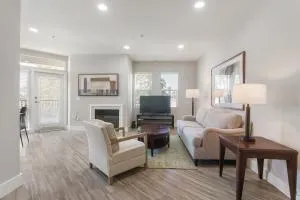 Luxury 2 Bedrooms By Grove & Lacma - Parklabrea