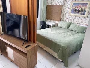 Quarto e Sala para 4 ao lado do Salvador Shopping