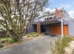 Ocean Grove beach river & cafe lifestyle - 巴旺赫兹