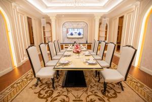 THE PREMIER PALACE HOTEL AND SPA