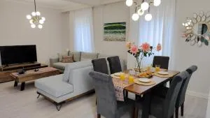 Haus Mit Drei Schlafzimmern In Der Nähe Der Besten Strände Von Korfu - (( Sgoúrna ))