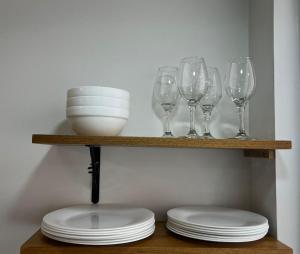 Trendy apartment 2 bedroom 1 bath