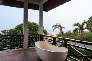 Seaside Oceana Suites by Mahaprana