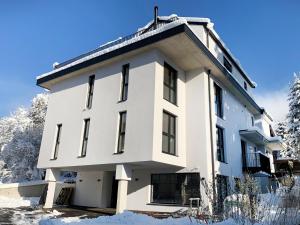 Lukasfeld 9 Top Lisi