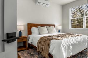 The Downtown Loft - Pet Friendly - NEW BUILD ADU