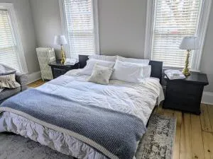 Historic Holland House - 2nd floor - Флинт