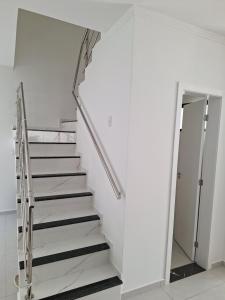 sobrado próximo a praia