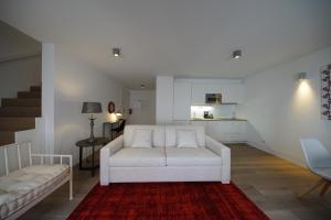 Apartment room in Alma Moura Residences