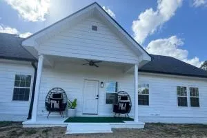 A Charming Villa in Vidalia GA - New Construction - Avants