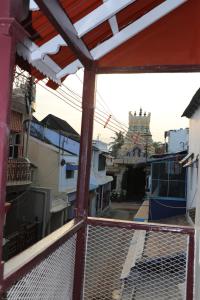 Lakshmi Home Stay, Kallidai