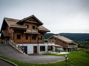 Chalet familial avec sauna et terrasse près du lac - FR-1-589-758